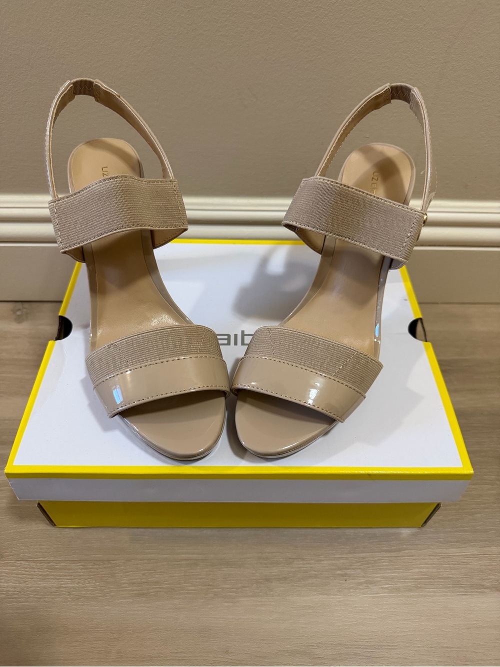 Liz Claiborne Nude Elastic Strap Slingback Heels